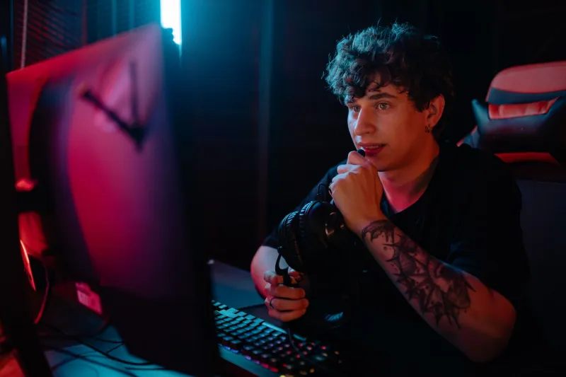 Stream Sickness: Why Watching the Pros Might Actually Be Holding You Back